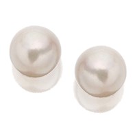 9ct Gold Cultured Pearl Stud Earrings - 5-5.5mm - G0477