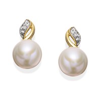 9ct Gold Freshwater Pearl And Diamond Stud Earrings - G0617