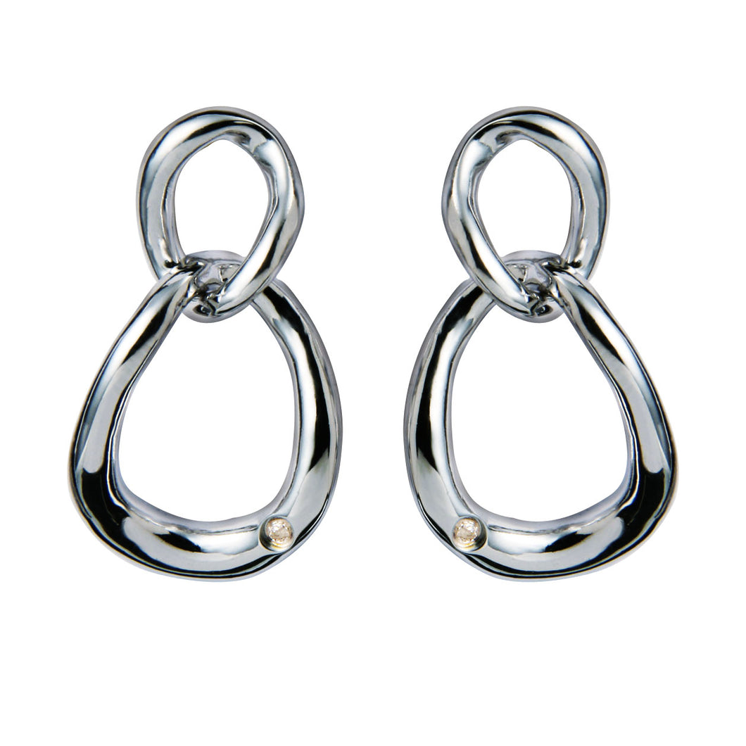 Go with the flow link earrings