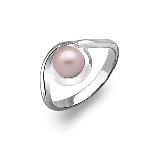 Swirl Ring with Rose Pearl.  Made with SWAROVSKI ELEMENTS